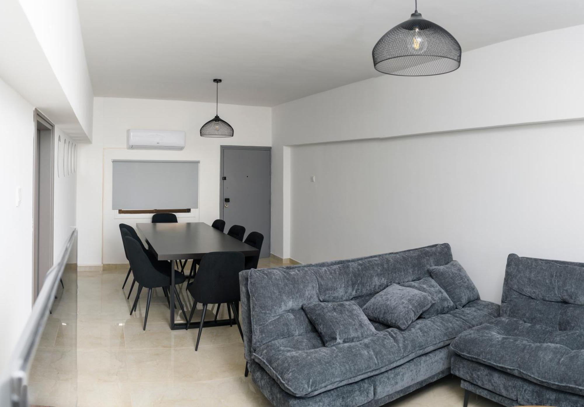 Ollies 3 Bedroom Apartment Larnaca Ngoại thất bức ảnh