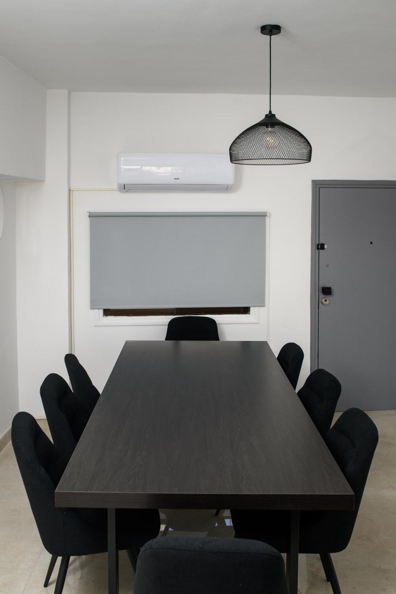 Ollies 3 Bedroom Apartment Larnaca Ngoại thất bức ảnh